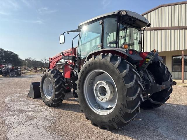 Image of Massey Ferguson 6713 equipment image 2