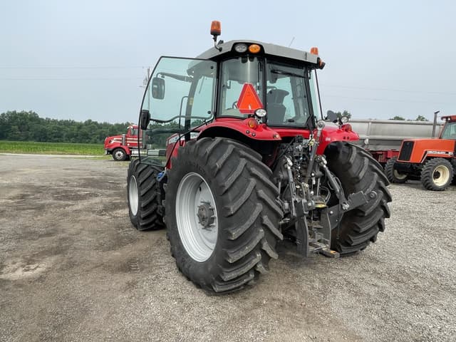 Image of Massey Ferguson 6714S equipment image 3