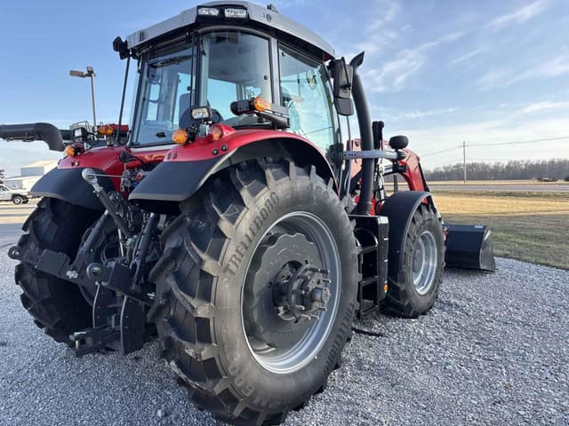 Image of Massey Ferguson 6S.165 equipment image 2