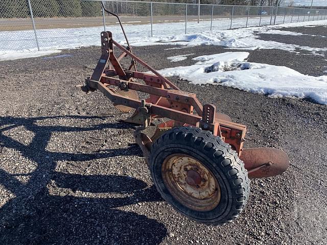 Image of Massey Ferguson 74 equipment image 2