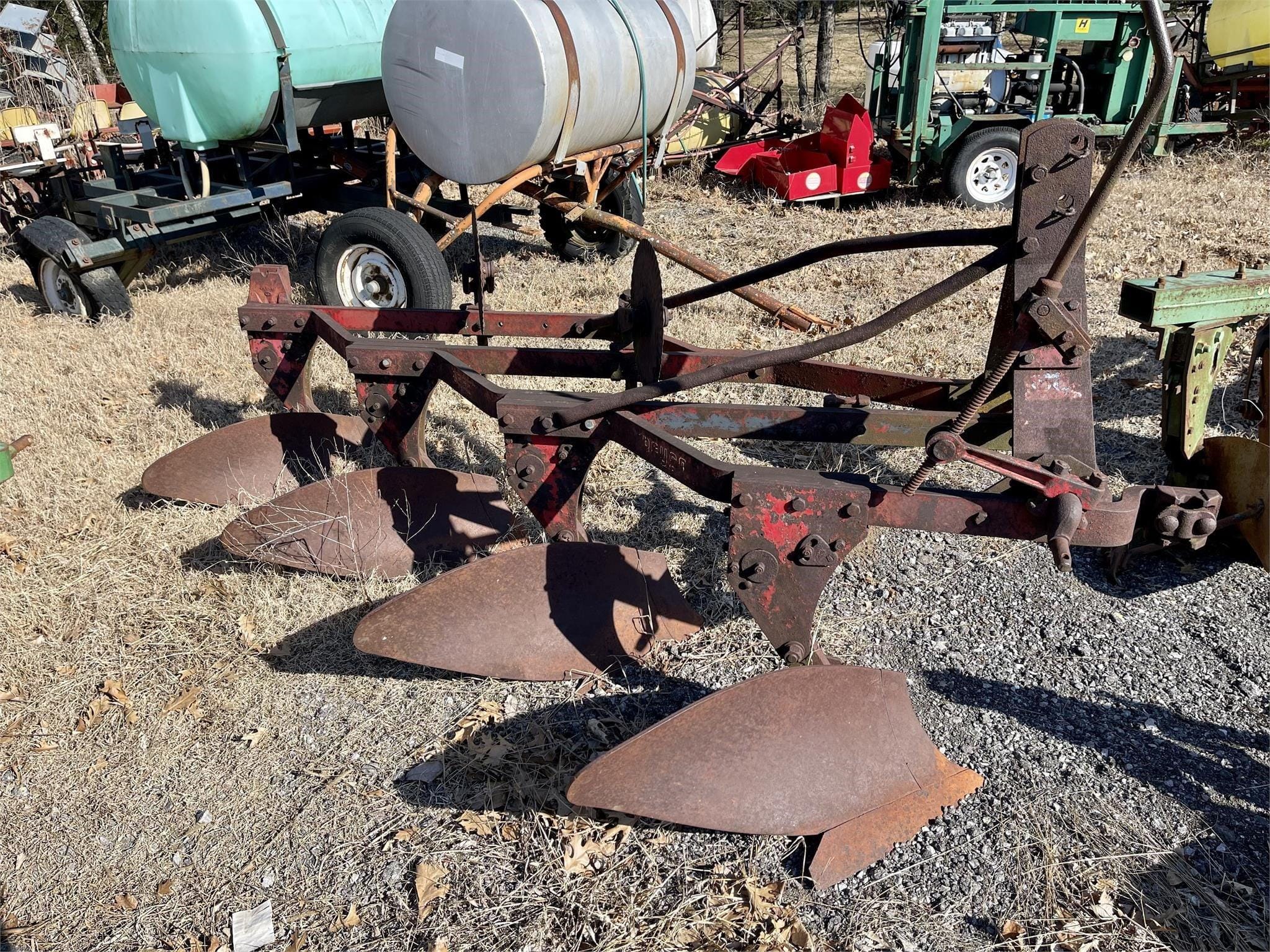 Massey Ferguson 74 Equipment Image0