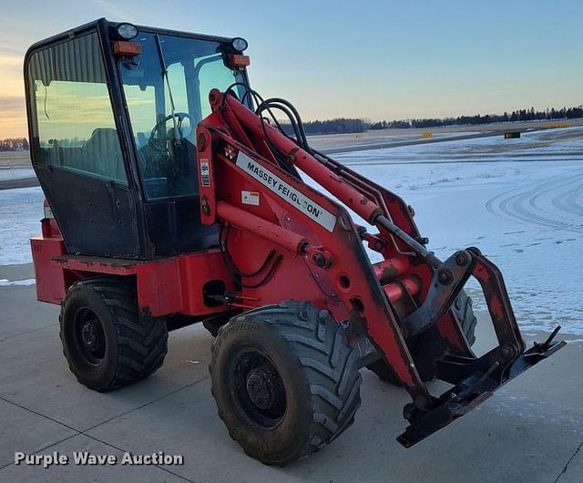 Image of Massey Ferguson 7500 equipment image 2