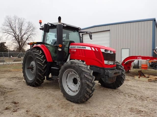Image of Massey Ferguson 7715 equipment image 4