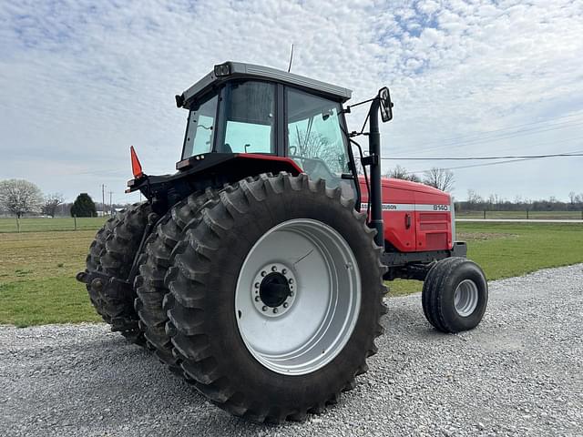 Image of Massey Ferguson 8140 equipment image 4