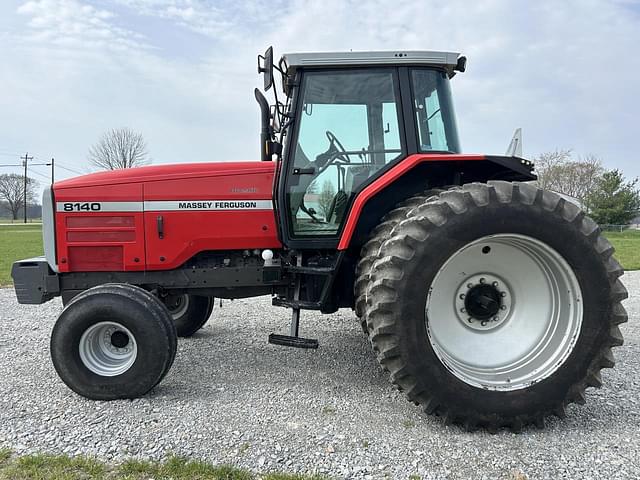 Image of Massey Ferguson 8140 equipment image 1