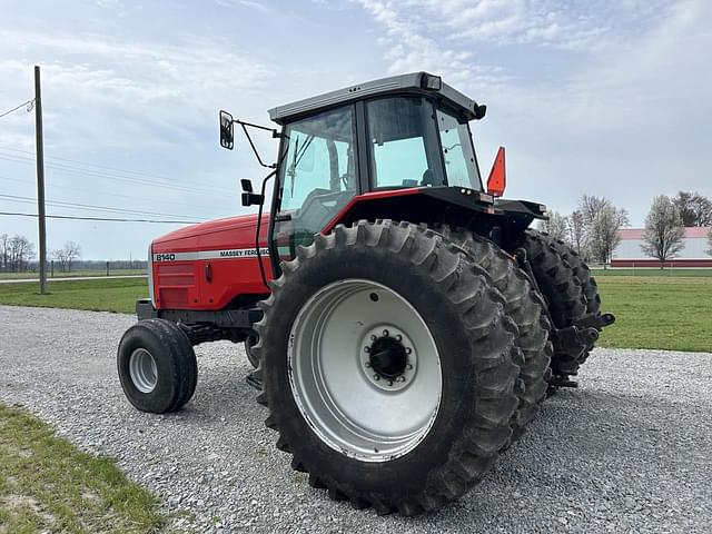 Image of Massey Ferguson 8140 equipment image 2