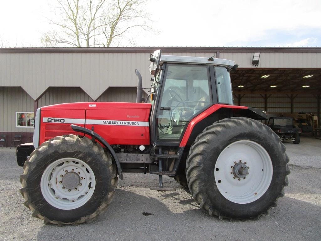 Main image Massey Ferguson 8160