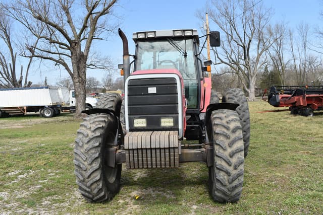 Image of Massey Ferguson 8160 equipment image 1