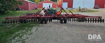 Main image Massey Ferguson 820