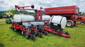 Main image Massey Ferguson 8200