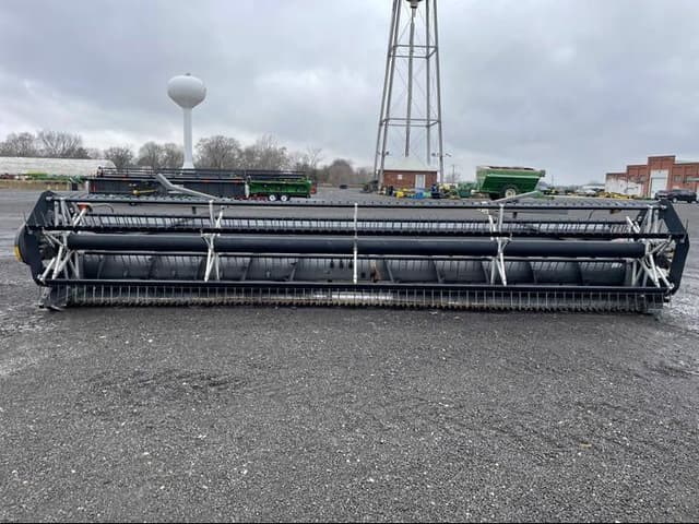 Image of Massey Ferguson 8200 equipment image 3