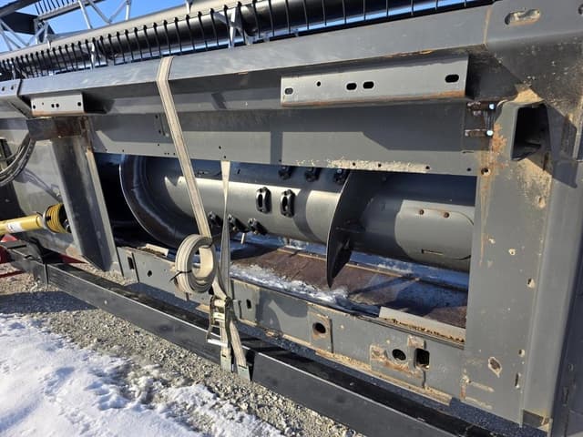 Image of Massey Ferguson 8200 equipment image 3