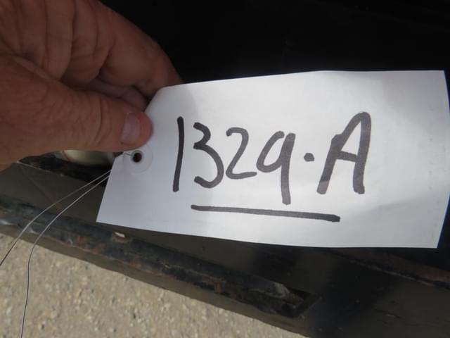 Image of Massey Ferguson 8245 equipment image 3