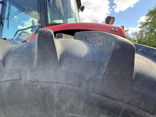 Image of Massey Ferguson 8260 equipment image 4