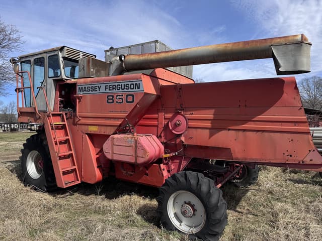 Image of Massey Ferguson 850 equipment image 3
