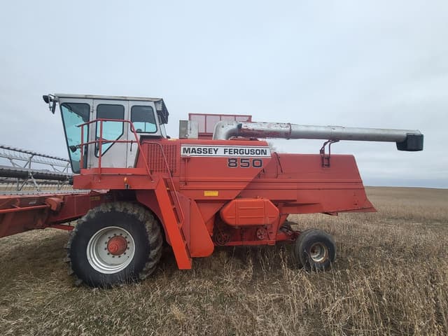 Image of Massey Ferguson 850 equipment image 3