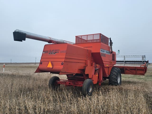 Image of Massey Ferguson 850 equipment image 4