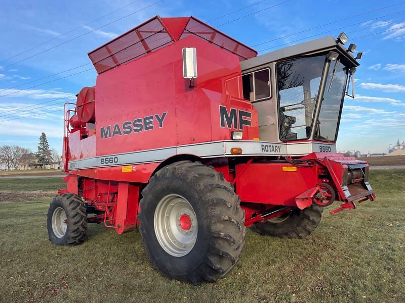 Image of Massey Ferguson 8560 Primary image