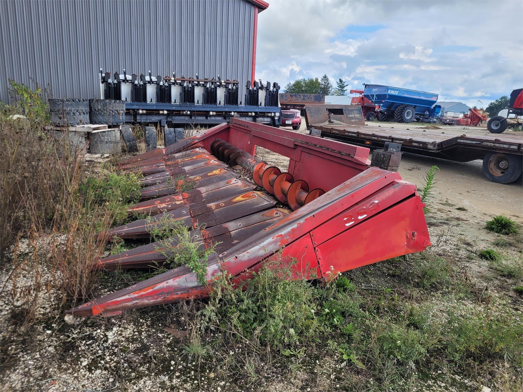 Massey Ferguson 883 Equipment Image0