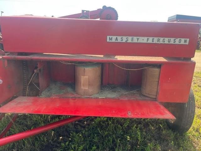 Image of Massey Ferguson 9 equipment image 4