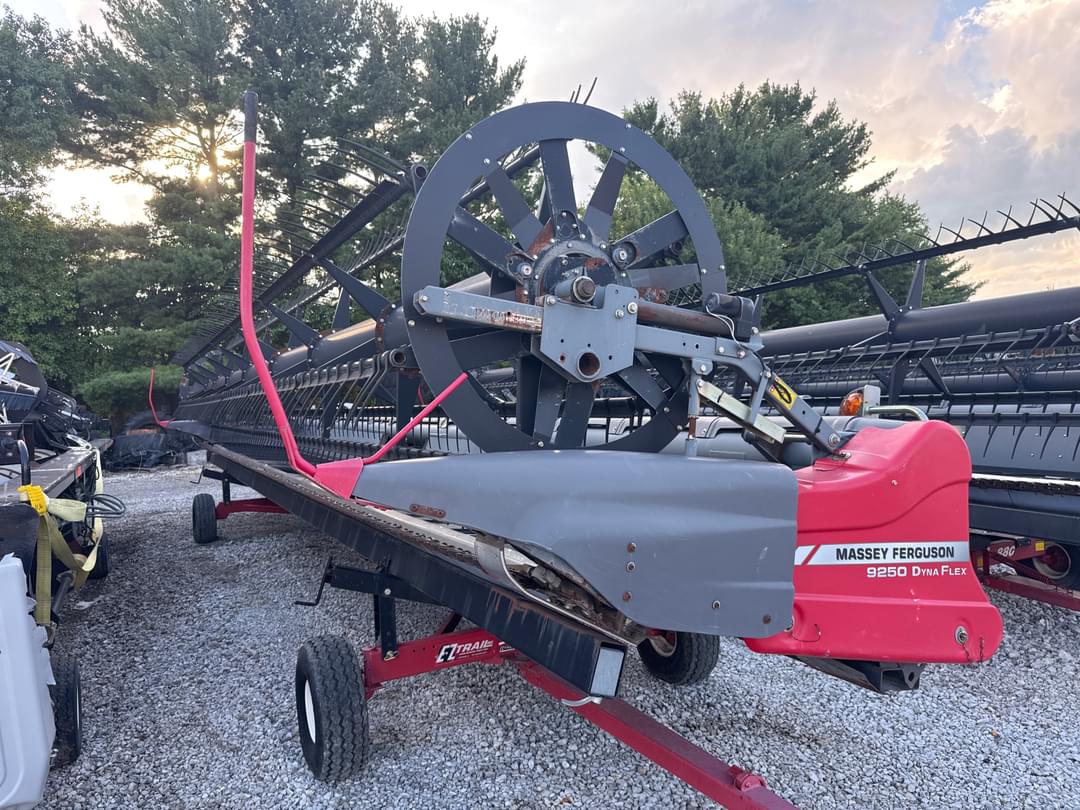 Image of Massey Ferguson 9250 Primary image