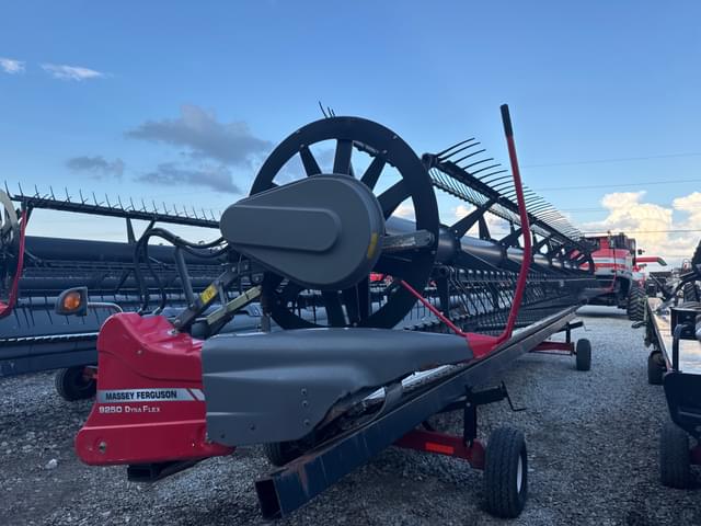 Image of Massey Ferguson 9250 equipment image 3