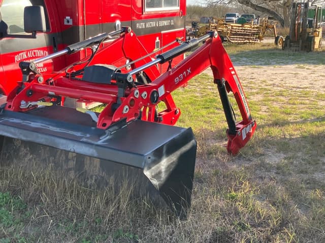 Image of Massey Ferguson 931X equipment image 3