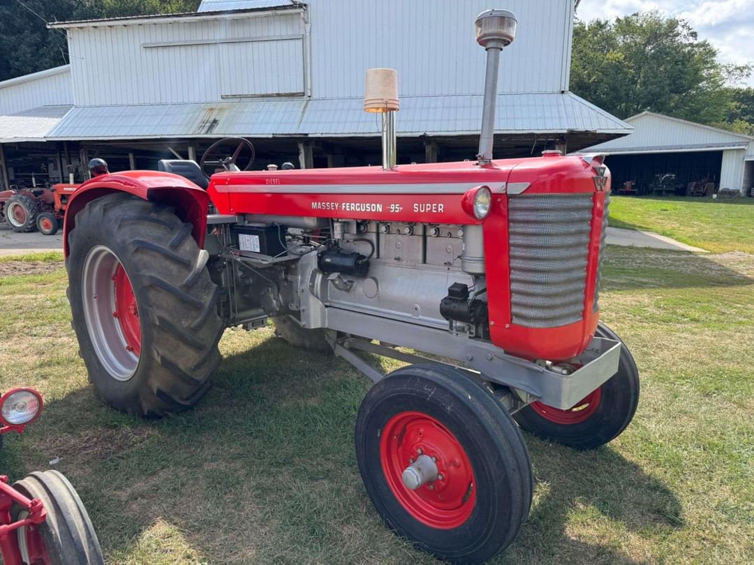 Image of Massey Ferguson 95 Super Primary image