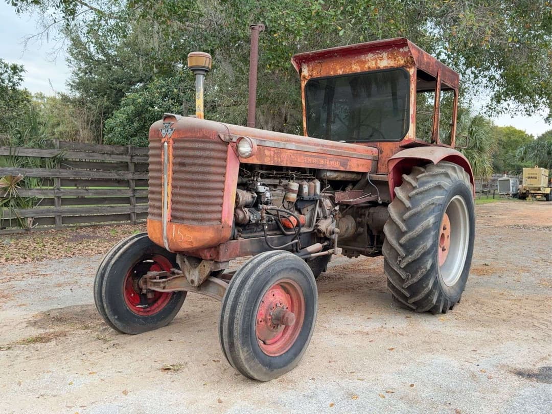 Image of Massey Ferguson 95 Primary image