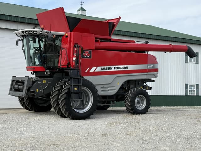 Image of Massey Ferguson 9520 equipment image 4