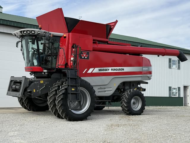 Image of Massey Ferguson 9520 equipment image 2