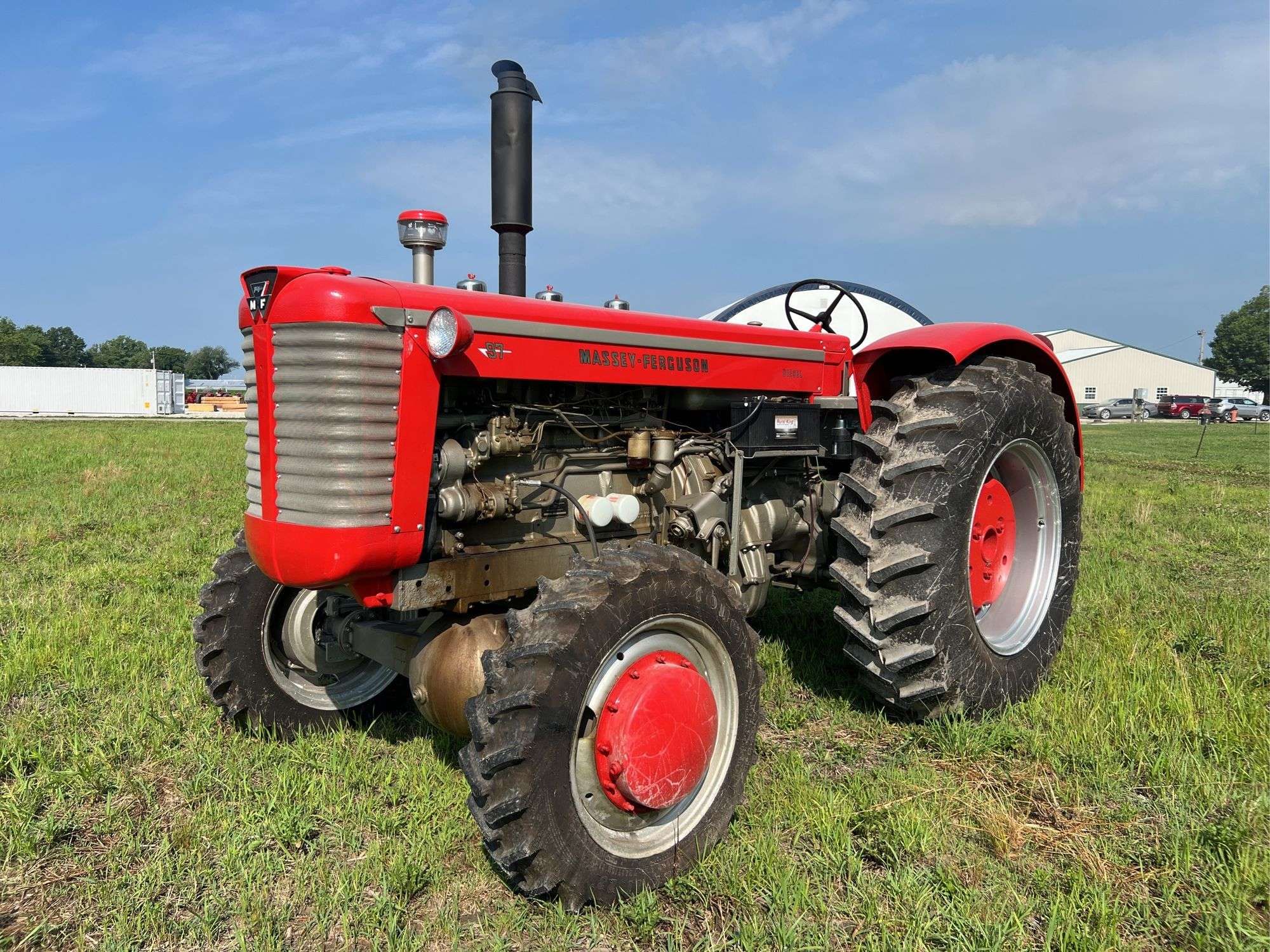 Massey Ferguson 97 Equipment Image0