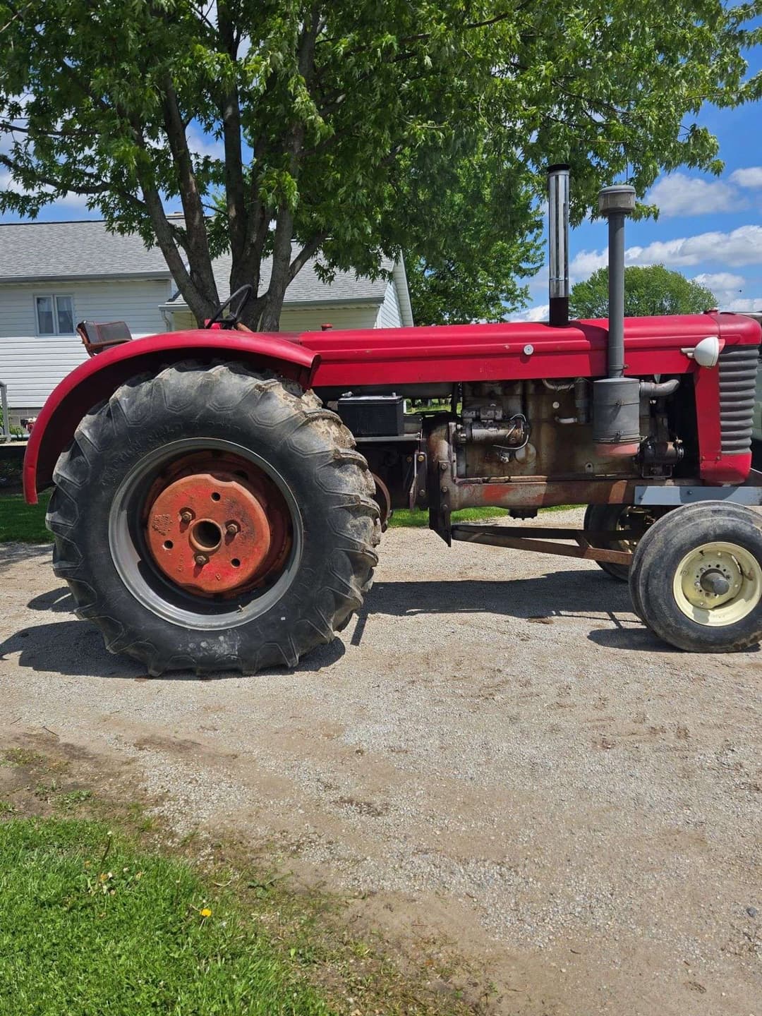 Image of Massey Ferguson 97 Primary image