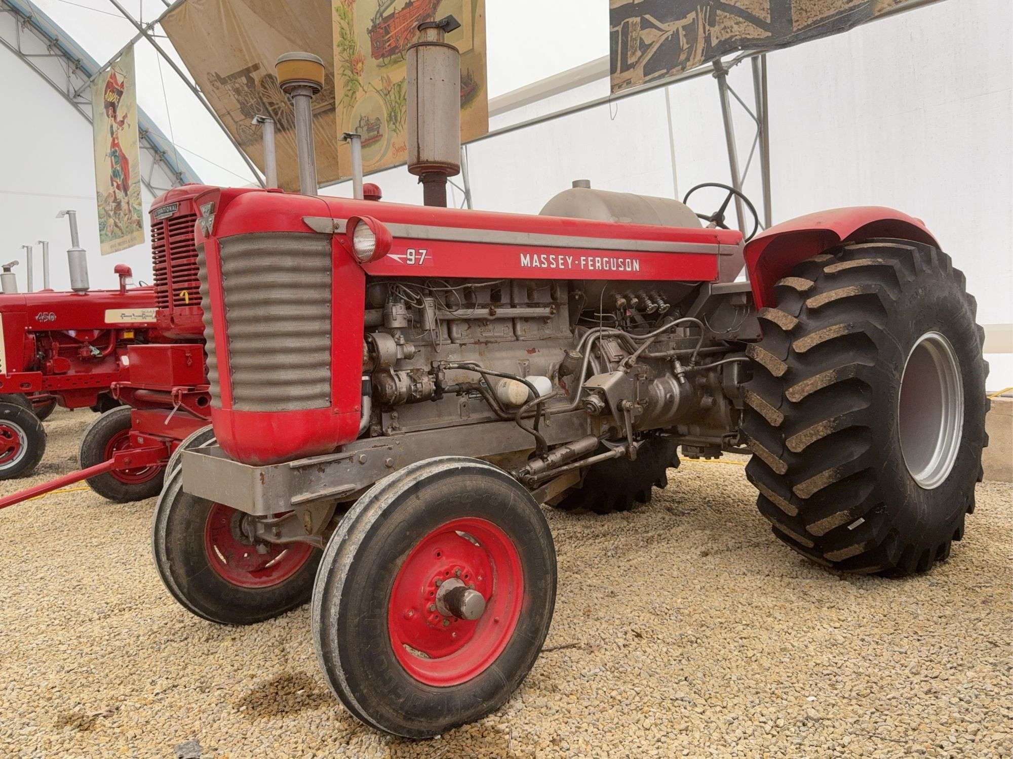 Massey Ferguson 97 Equipment Image0