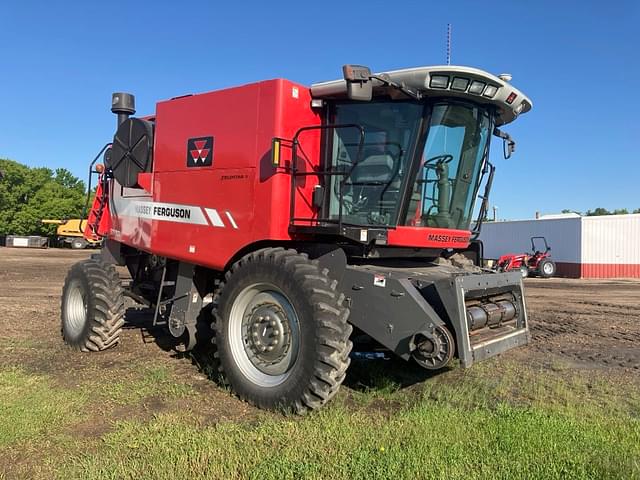 Image of Massey Ferguson 9790 equipment image 1