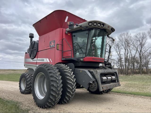 Image of Massey Ferguson 9795 equipment image 2