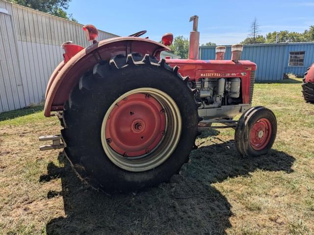 Image of Massey Ferguson 98 equipment image 3