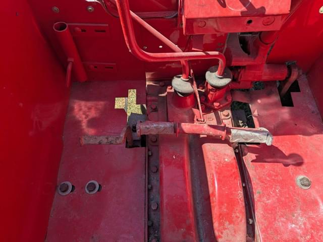 Image of Massey Ferguson 98 equipment image 2