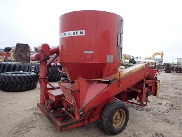 Image of Massey Ferguson MF15 equipment image 2