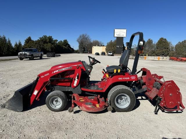 Image of Massey Ferguson GC1705 equipment image 2