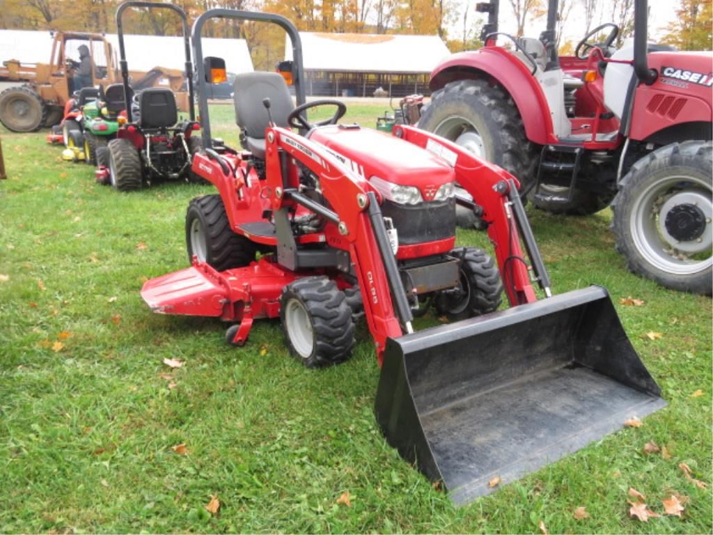 Main image Massey Ferguson GC1705
