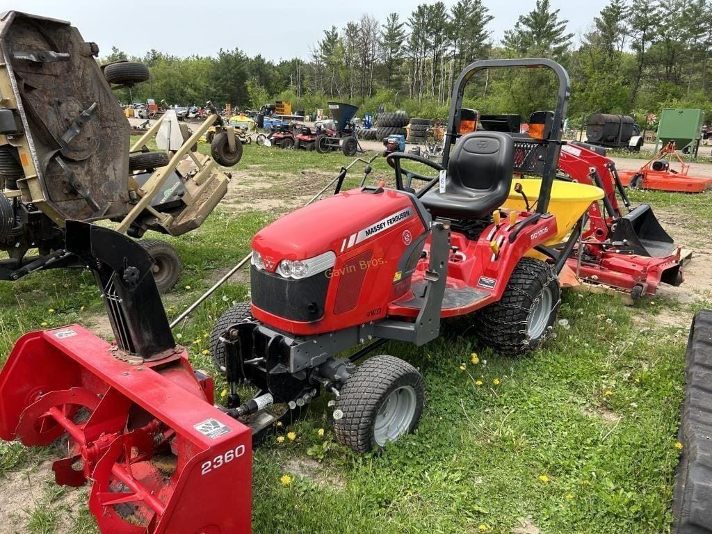 Main image Massey Ferguson GC1705