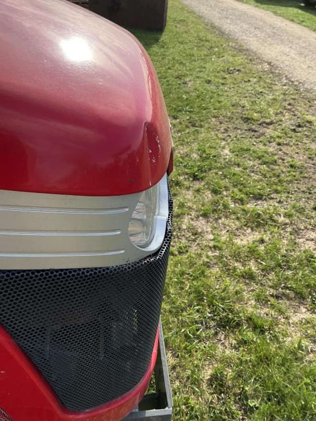 Image of Massey Ferguson GC1705 equipment image 3