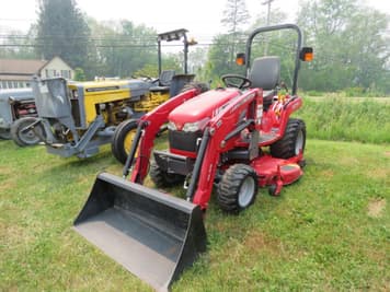 Main image Massey Ferguson GC1705