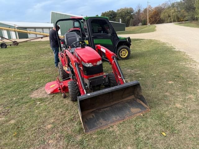 Image of Massey Ferguson GC1715 equipment image 3