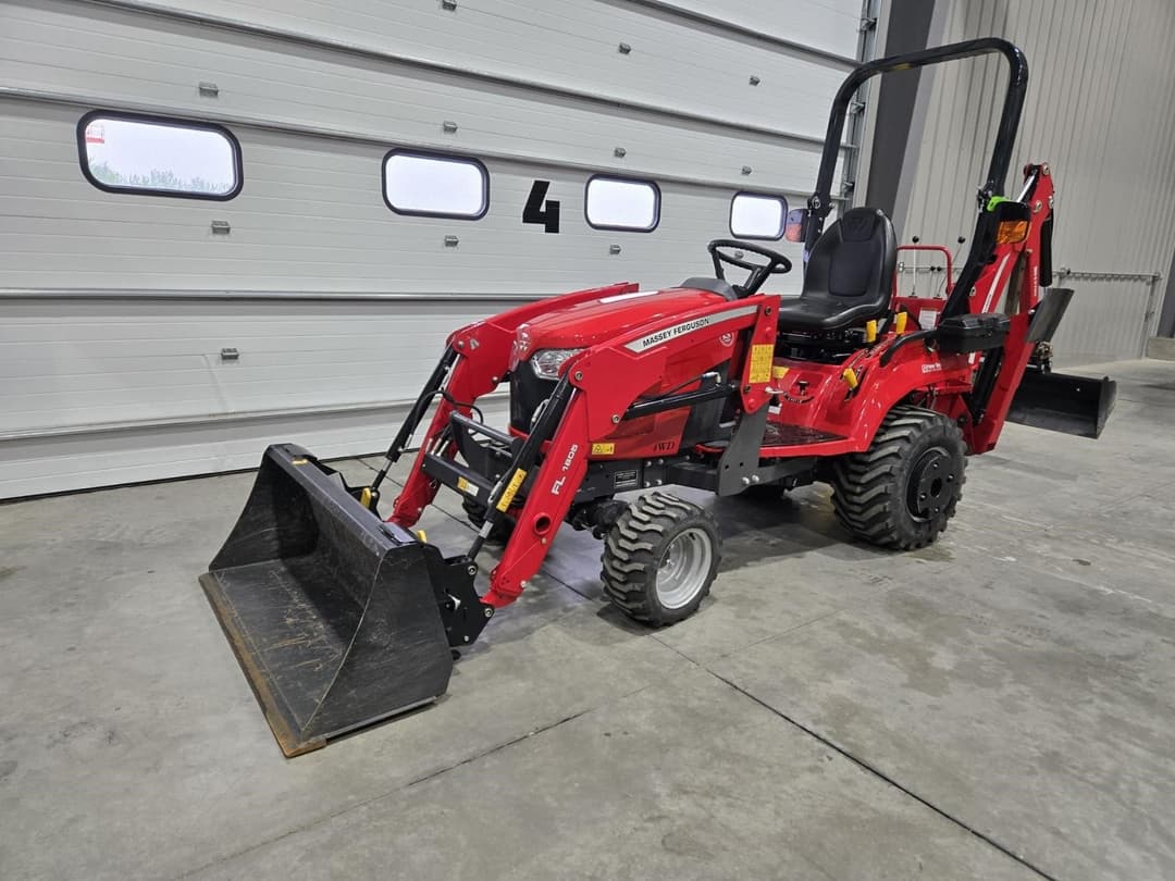 Image of Massey Ferguson GC1723E Image 1