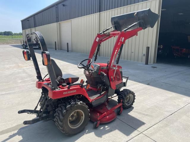 Image of Massey Ferguson GC2400 equipment image 1