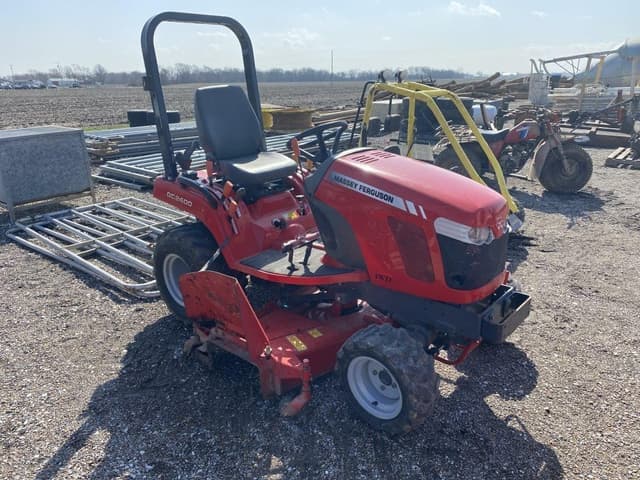 Image of Massey Ferguson GC2400 equipment image 1