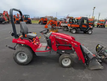 Main image Massey Ferguson GC2600