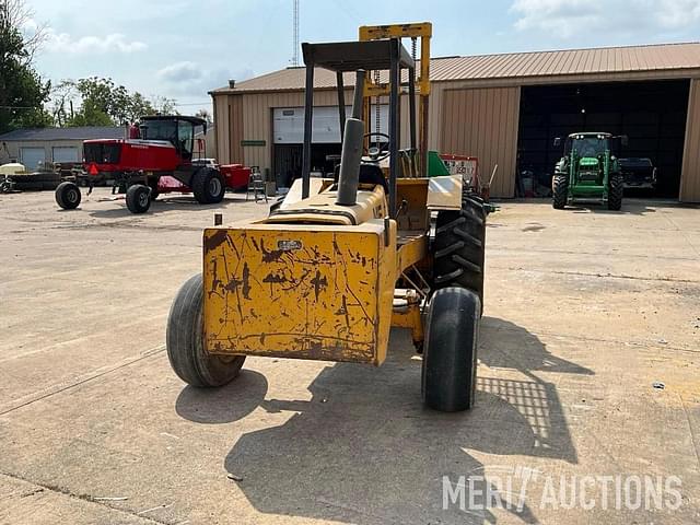 Image of Massey Ferguson H30-14-4 equipment image 4